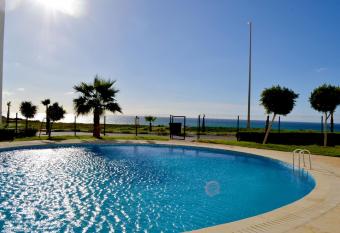 Flat Asilah Marina Golf has Balcony rooms