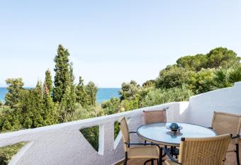 Koroni Village has Balcony rooms
