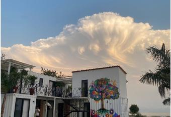PUNTA MIRASOL has Balcony rooms