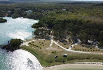 2 Bedroom Apartment 250 meters from the Beach has Balcony rooms