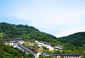 Manza Prince Hotel has Smoking rooms