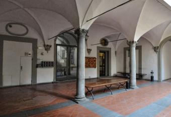 Foresteria Valdese di Firenze has Balcony rooms