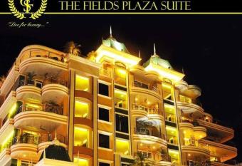 Romantic 1BR Fields Plaza Hotel by ABC, instant booking now allows 18 year olds to book a room