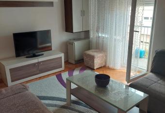 Apartman Uki has Balcony rooms