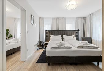 BRIGHT Herzogenaurach Zentrum allows 18 year olds to book a room