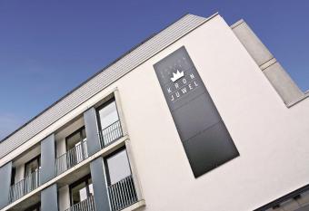 Designhotel Kronjuwel has Balcony rooms