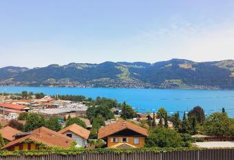 Swiss Apartment Thunersee has Balcony rooms