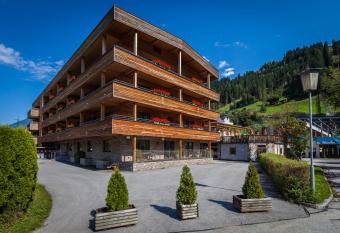 Aktivhotel Tuxerhof has Balcony rooms