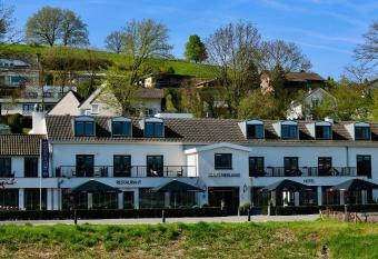 Saillant Hotel Gulpenerland - Auping Hotel Partner has Balcony rooms