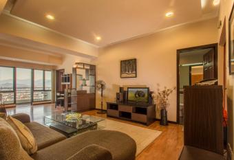 Swayambhu Hotels & Apartments- Sitapaila allows 18 year olds to book a room