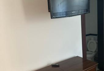 Luvable suites has Balcony rooms