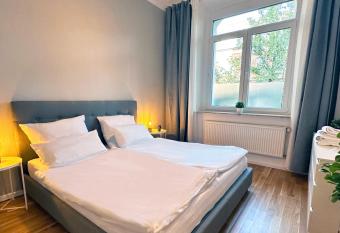 Modernes City-Apartment nahe Messe D  sseldorf has Balcony rooms