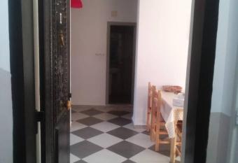 Douiretna01 has Balcony rooms