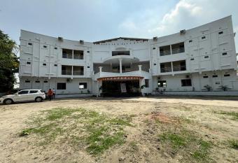 ICHHAMATI HOTEL AND RESTAURANT has Smoking/Balcony rooms