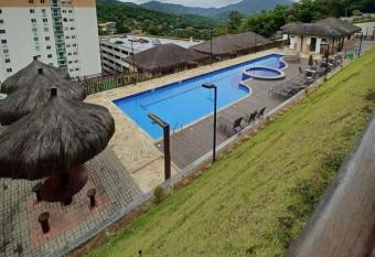 Apto em Niteroi /Piscina e Lazer has Balcony rooms