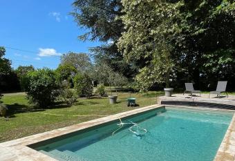 Suite pr  s de Chambord has Balcony rooms