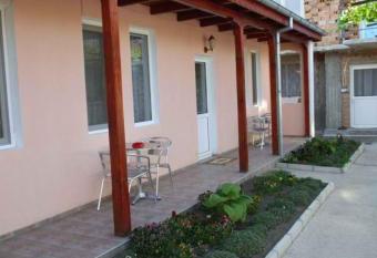 Guest Rooms Mihaylovi has Balcony rooms