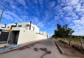 Casa 3 cuartos cerca de plaza galer  as has Balcony rooms