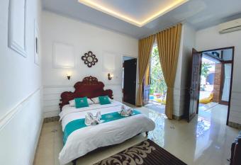 Ubu Villa Balirejo at Yogyakarta City Center has Balcony rooms