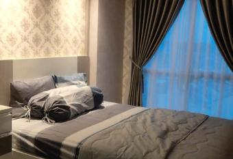 Apartemen Skylounge Makassar has Balcony rooms