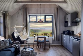   skot Cottages has Balcony rooms