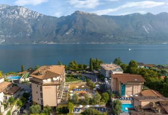 Hotel Garda Bellevue has Balcony rooms