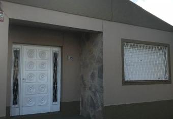 Espa  osa Casa de Veraneio has Balcony rooms