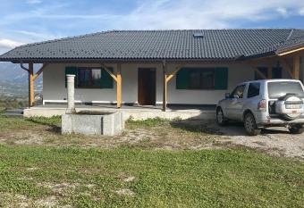 MASO CLENA allows 18 year olds to book a room