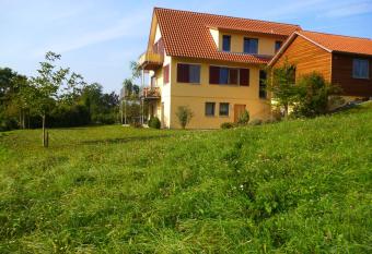 Haus am Stellensee has Balcony rooms