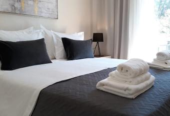 Guesthouse   ivljak has Balcony rooms