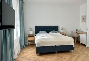 morand I Apartments has Balcony rooms