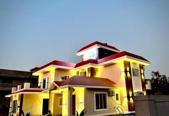 AD 7bHK VILLA ALIBAUG has Balcony rooms