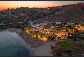 Porto Koundouros Beach and Villas has Balcony rooms