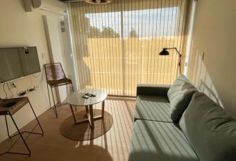 Atempo. Departamento de autor has Balcony rooms