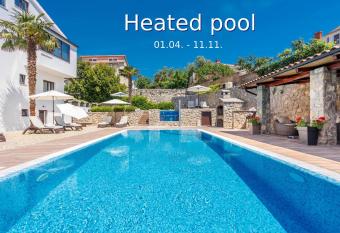 Apartments Petra Krk has Balcony rooms