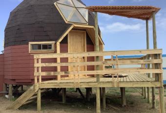 Hermoso Domo con vista al Mar en Horc  n has Balcony rooms