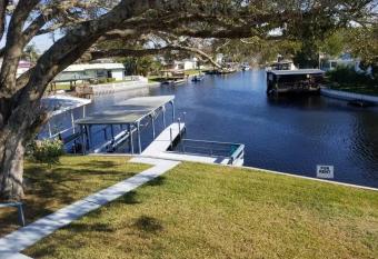 3 Bed, 2 Bath, Waterfront, Dock, Large Driveway has Balcony rooms