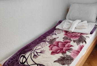 Motel BI has Balcony rooms