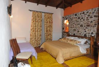 Pasithei has Balcony rooms