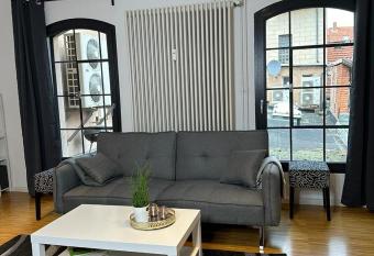 Urban Living unter den D  chern der G  ttinger Altstadt allows 18 year olds to book a room