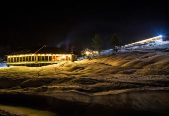 Nedous Hotel Gulmarg has Smoking rooms