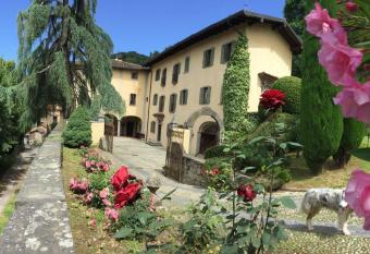 La Volpera has Balcony rooms