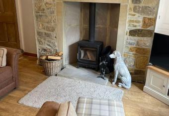Hawksworth Cottage - Grassington Village Location has Balcony rooms