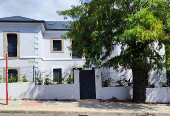 La Casita de Peter allows 18 year olds to book a room