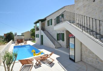 Corte villas & apartments - AE1043 has Balcony rooms