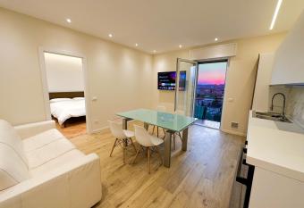 Attici Alba e Tramonto has Balcony rooms