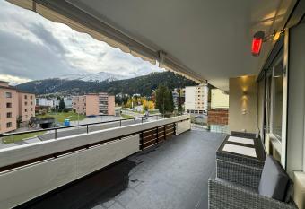 Luxury Apartment Davos has Balcony rooms