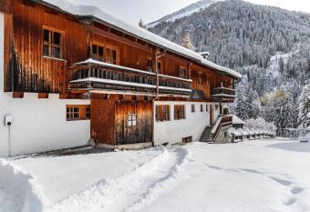 Chalet Flocke Sternschnuppe has Balcony rooms