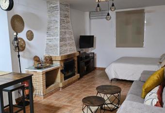 Loft Aguas de la Sierra allows 18 year olds to book a room