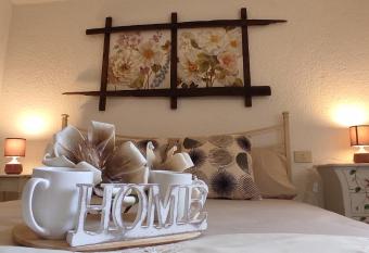 B&B Villa Magnolia has Balcony rooms